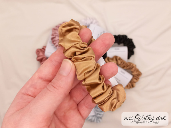 Saténová gumička - MINI - hnedá svetlá